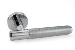 Дверна ручка Forme City 335A С01 хром полирований